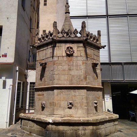 la Fontana Gotica