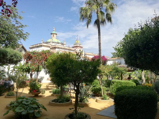 el Palacio de los Duques de Medina Sidonia
